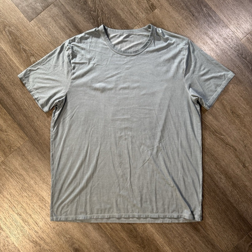 Lululemon T-Shirt Mens Gray Crew Neck Short Sleeve Gym Size XL